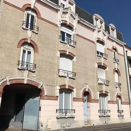 Chic Jean Jaures-cernay